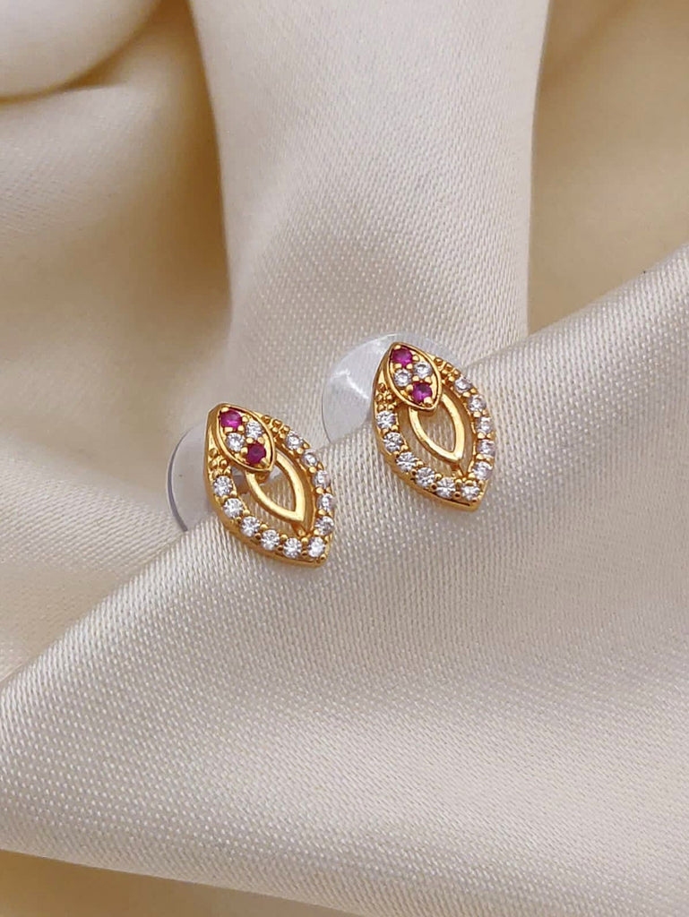Best Selling Simple 14K 18K Gold Stud Earrings 0.3CT 0.4CT Oval Diamond  Earrings Jewelry for Mother's Day - China Diamond Earrings and Diamond Stud  Earrings price | Made-in-China.com